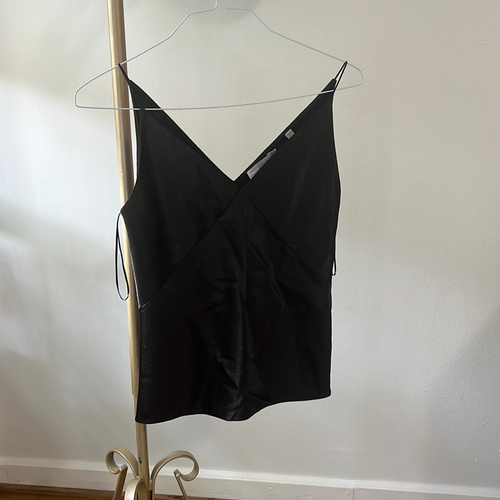 Black silk Vince tank